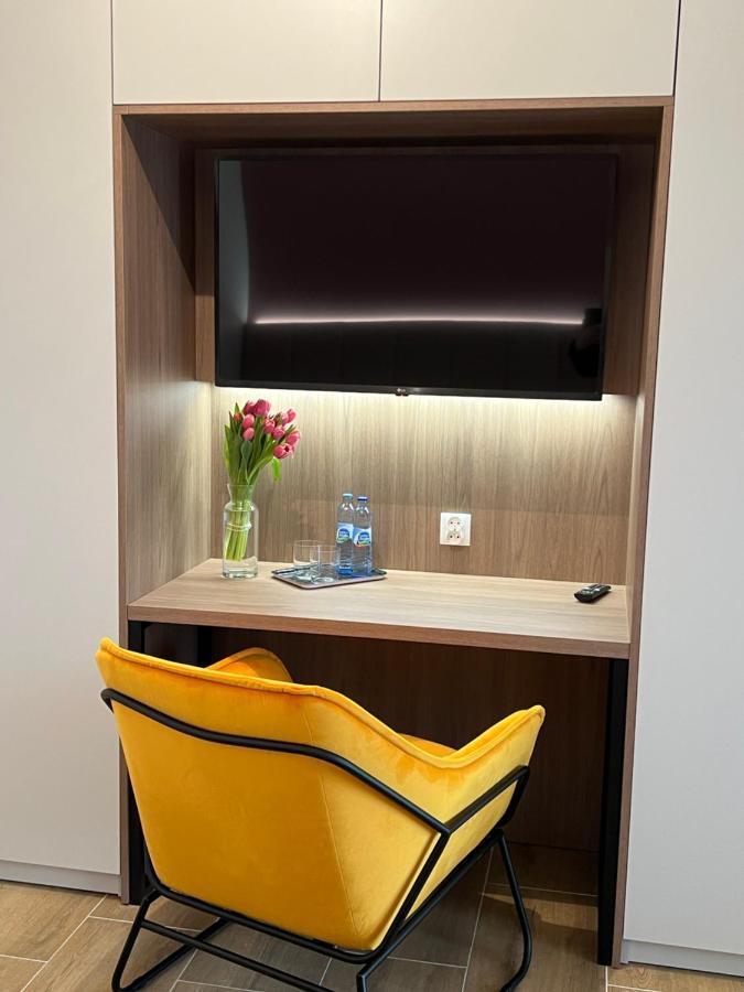 Party Avangarde Apartments City Center ليبا المظهر الخارجي الصورة