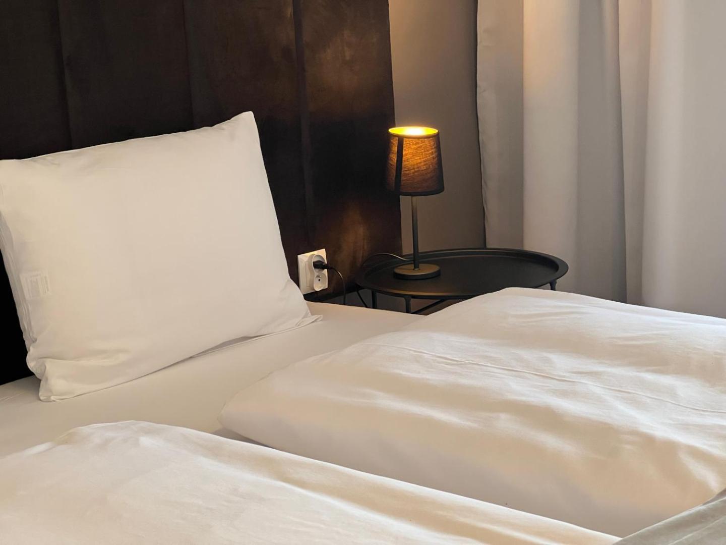 Party Avangarde Apartments City Center ليبا المظهر الخارجي الصورة