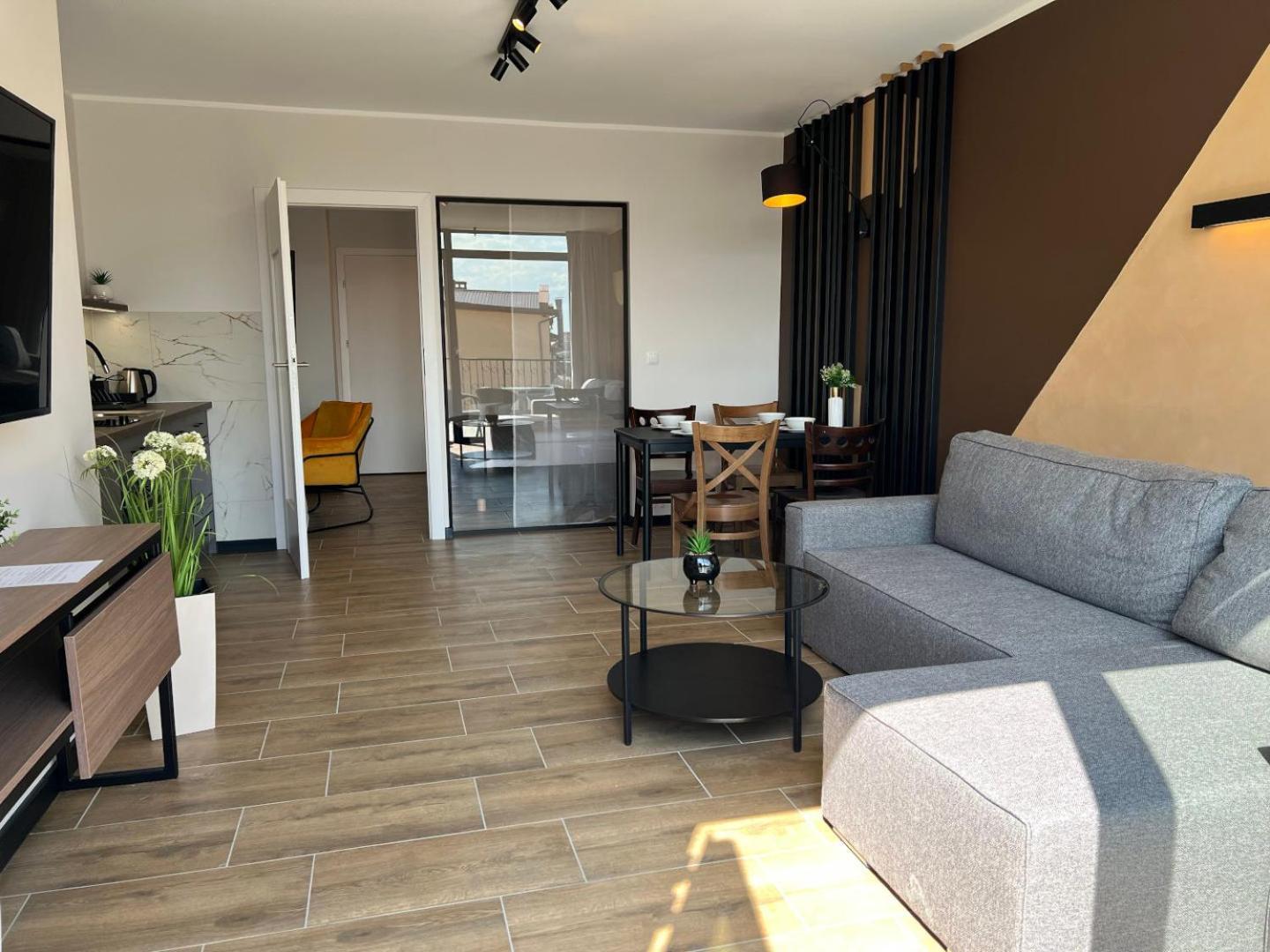 Party Avangarde Apartments City Center ليبا المظهر الخارجي الصورة